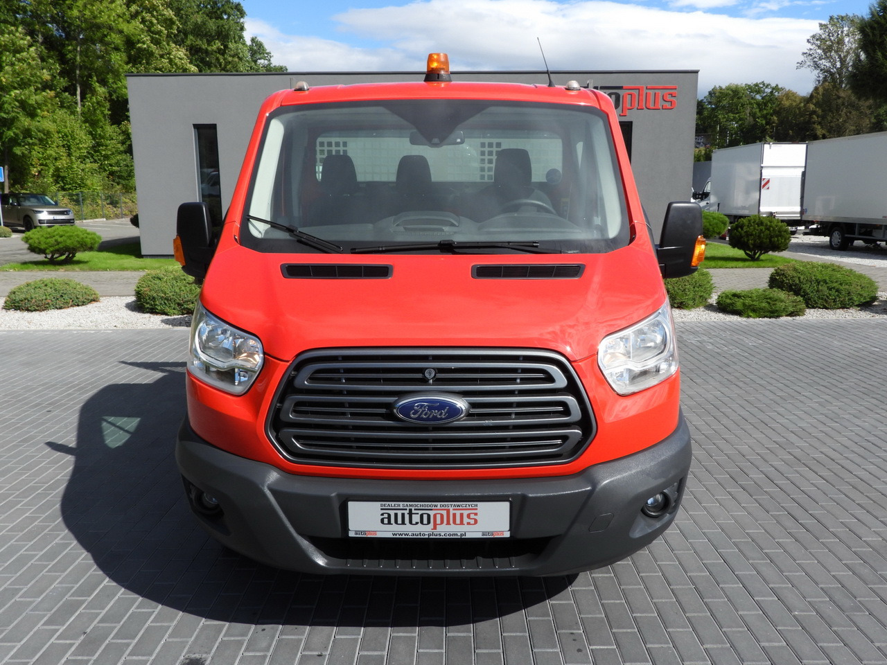 FORD TRANSIT TIPPER CRUISE CONTROL LED LIGHTS TWIN WHEELS AIR CONDITIONING 170HP - Furgão basculante: foto 5 FORD TRANSIT TIPPER CRUISE CONTROL LED LIGHTS TWIN WHEELS AIR CONDITIONING 170HP - Furgão basculante: foto 5