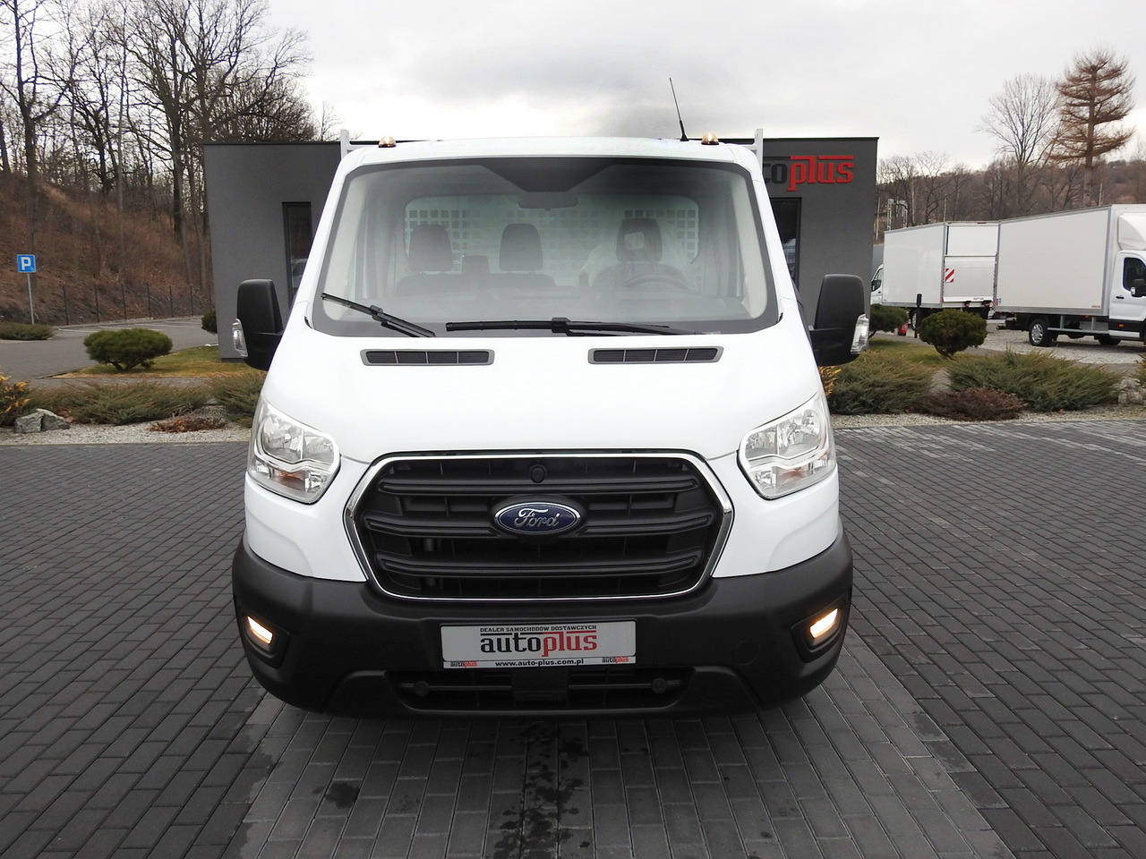 FORD TRANSIT TIPPER LED LIGHTS TWIN WHEELS AIR CONDITIONING 130HP - Furgão basculante: foto 5 FORD TRANSIT TIPPER LED LIGHTS TWIN WHEELS AIR CONDITIONING 130HP - Furgão basculante: foto 5