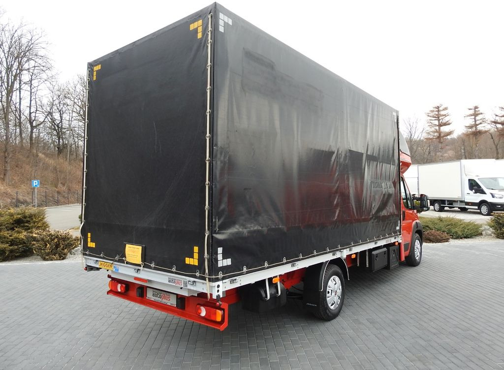 Fiat DUCATO PRITSCHE PLANE 10 PALETTEN WEBASTO TEMP. - Furgão de toldo: foto 3 Fiat DUCATO PRITSCHE PLANE 10 PALETTEN WEBASTO TEMP. - Furgão de toldo: foto 3