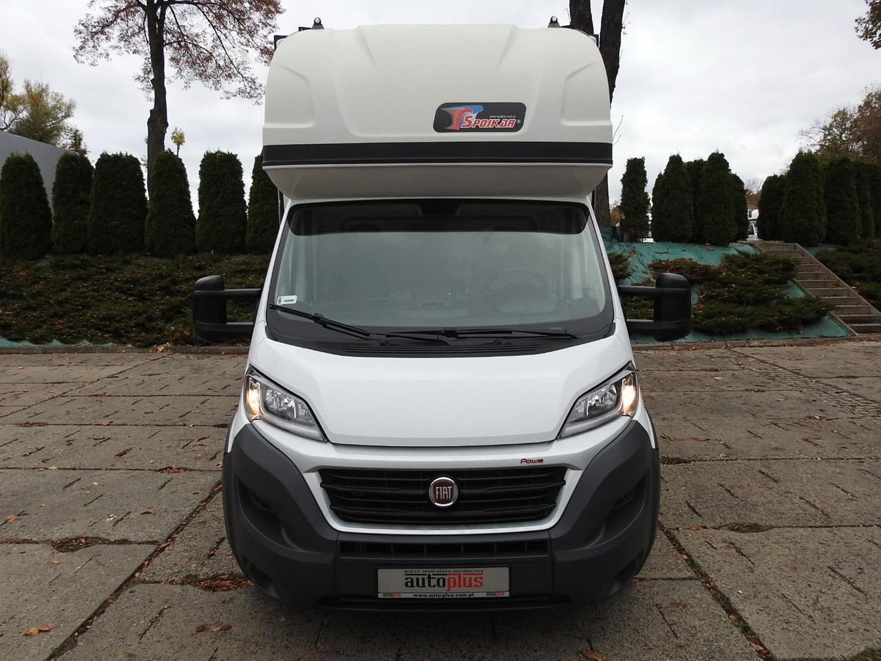 Fiat DUCATO PRITSCHE PLANE AUFZUG 8 PALETTEN WEBASTO - Furgão de toldo: foto 5 Fiat DUCATO PRITSCHE PLANE AUFZUG 8 PALETTEN WEBASTO - Furgão de toldo: foto 5