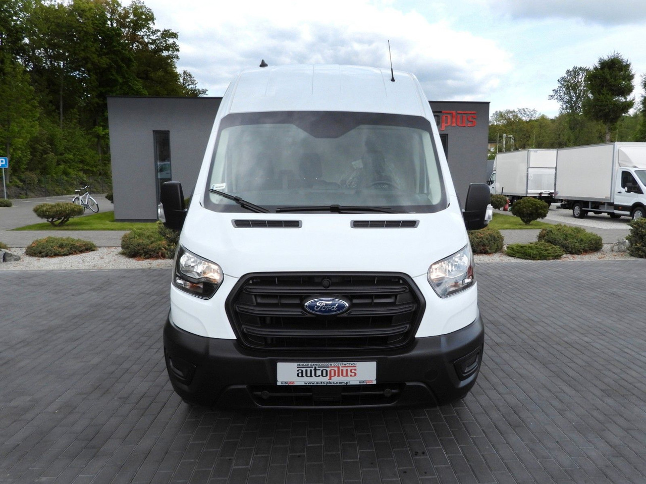 Ford TRANSIT KASTENWAGEN TEMPOMAT KLIMAANLAGE 130PS - Furgão: foto 5 Ford TRANSIT KASTENWAGEN TEMPOMAT KLIMAANLAGE 130PS - Furgão: foto 5