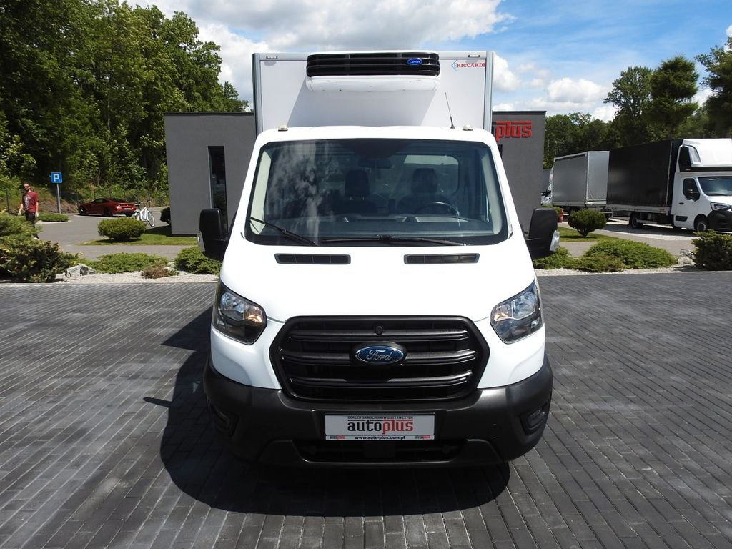 Ford TRANSIT KÜHLKOFFER 0*C STROMVERSORGUNG 230V A/C - Carrinha frigorífica: foto 5 Ford TRANSIT KÜHLKOFFER 0*C STROMVERSORGUNG 230V A/C - Carrinha frigorífica: foto 5