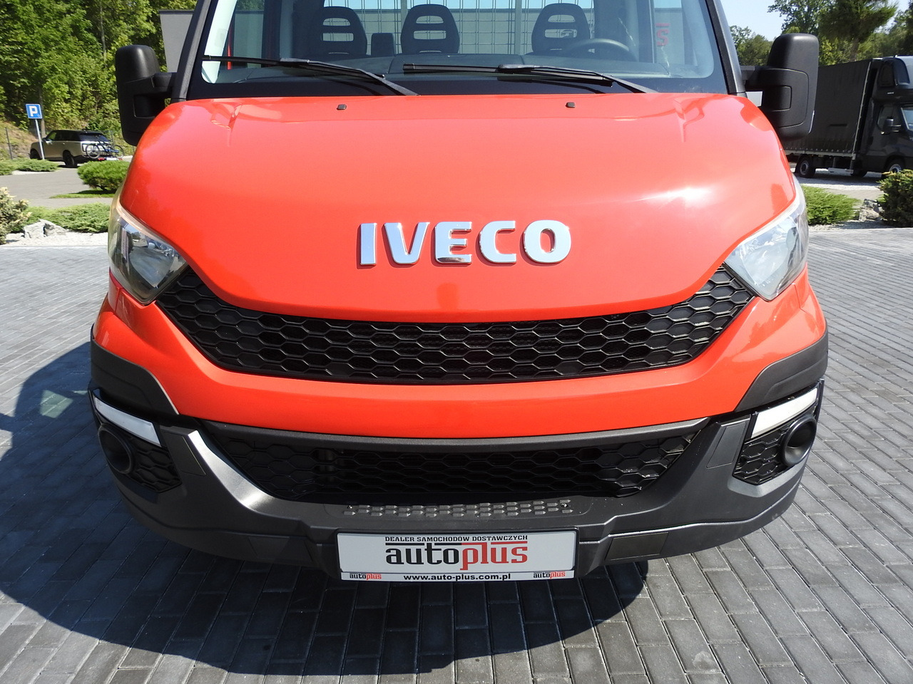 Furgão basculante IVECO DAILY 35C13 TIPPER CRUISE CONTROL AIR CONDITIONING TWIN WHEELS  130HP: foto 14