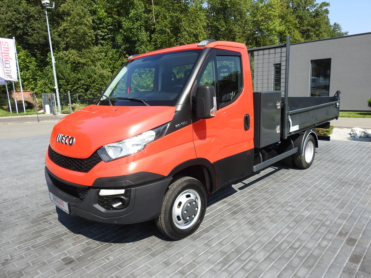 Furgão basculante IVECO DAILY 35C13 TIPPER CRUISE CONTROL AIR CONDITIONING TWIN WHEELS  130HP: foto 6