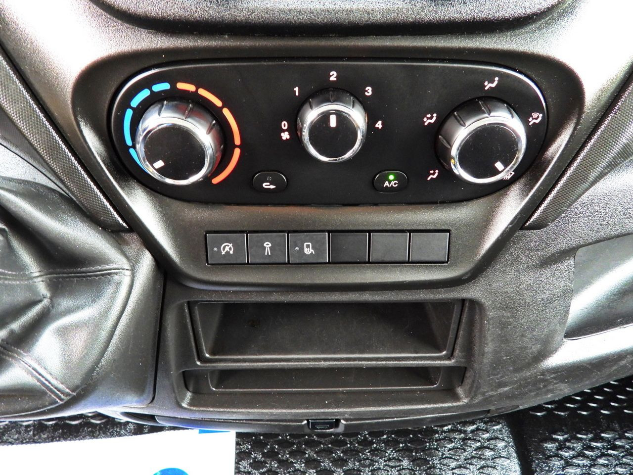 Furgão basculante IVECO DAILY 35C14 TIPPER CRUISE CONTROL TWIN WHEELS AIR CONDITIONING  140HP: foto 35