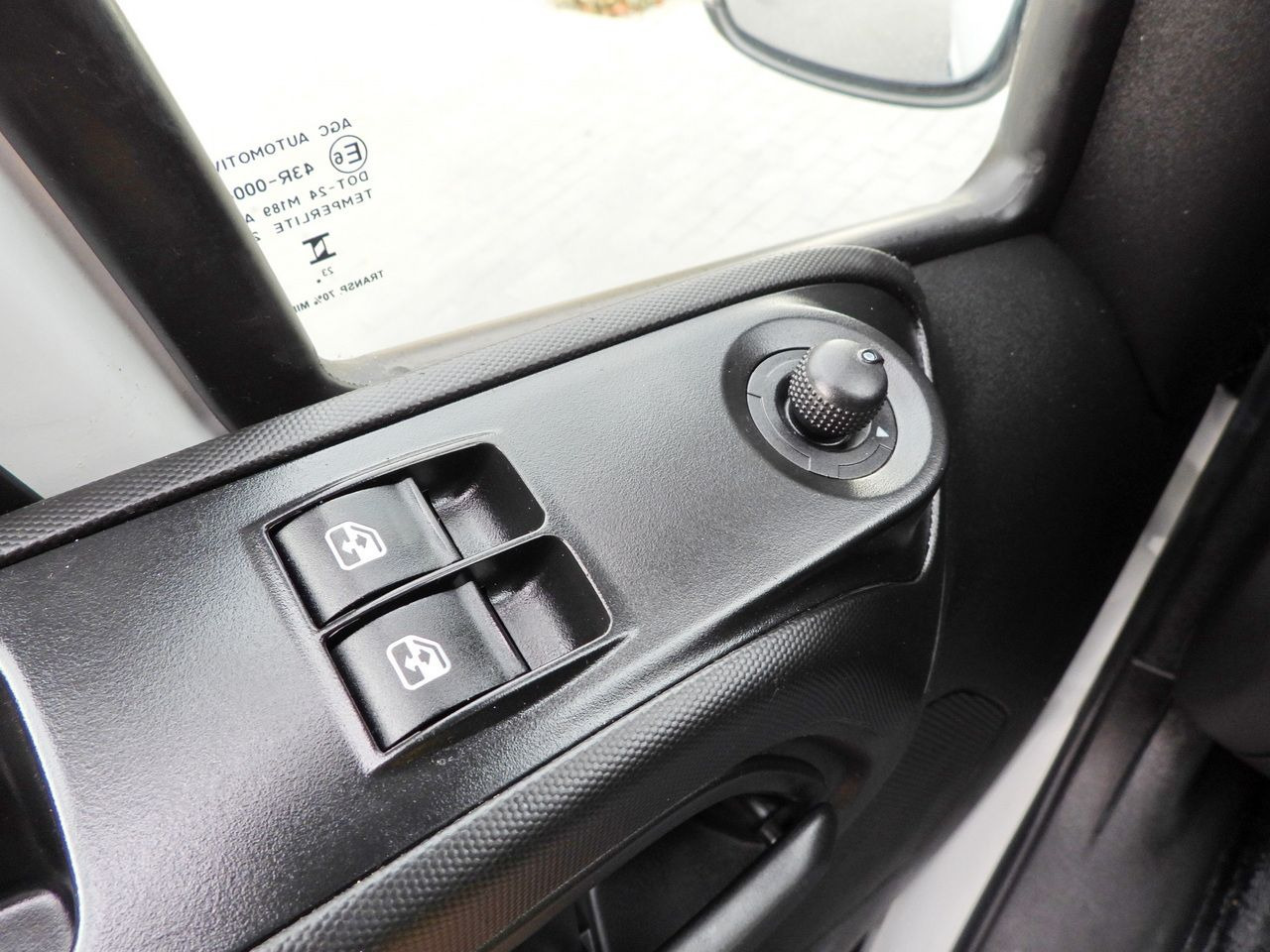 Furgão basculante IVECO DAILY 35C14 TIPPER CRUISE CONTROL TWIN WHEELS AIR CONDITIONING  140HP: foto 26