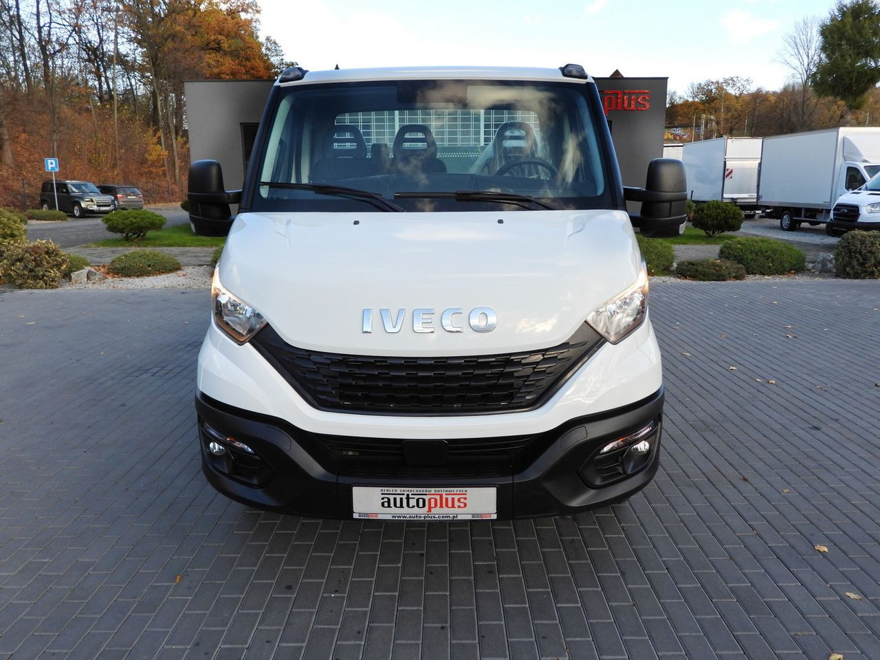 IVECO DAILY 35C16 TIPPER CRUISE CONTROL TWIN WHEELS AIR CONDITIONING 160HP - Furgão basculante: foto 5 IVECO DAILY 35C16 TIPPER CRUISE CONTROL TWIN WHEELS AIR CONDITIONING 160HP - Furgão basculante: foto 5