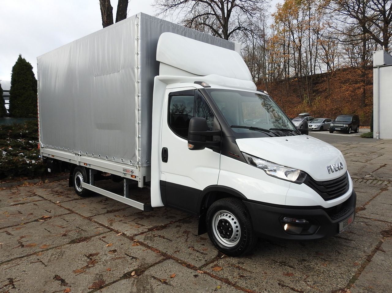 IVECO DAILY 35S16 NEW TARPAULIN LIFT 8 PALLETS CRUISE CONTROL AIR CONDITIONING 160HP - Furgão de toldo: foto 4 IVECO DAILY 35S16 NEW TARPAULIN LIFT 8 PALLETS CRUISE CONTROL AIR CONDITIONING 160HP - Furgão de toldo: foto 4