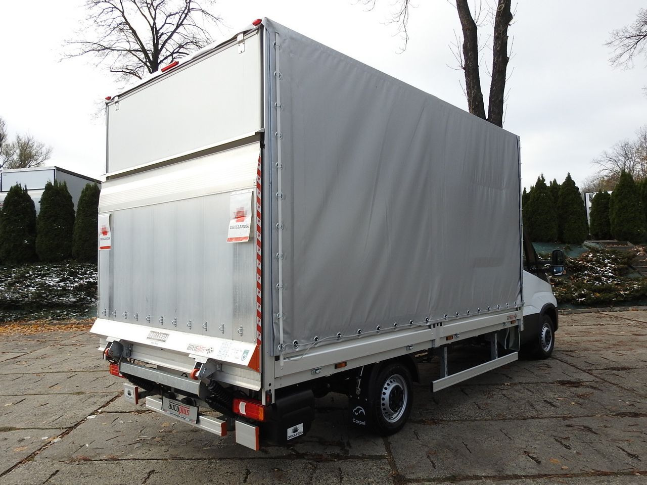 IVECO DAILY 35S16 NEW TARPAULIN LIFT 8 PALLETS CRUISE CONTROL AIR CONDITIONING 160HP - Furgão de toldo: foto 3 IVECO DAILY 35S16 NEW TARPAULIN LIFT 8 PALLETS CRUISE CONTROL AIR CONDITIONING 160HP - Furgão de toldo: foto 3