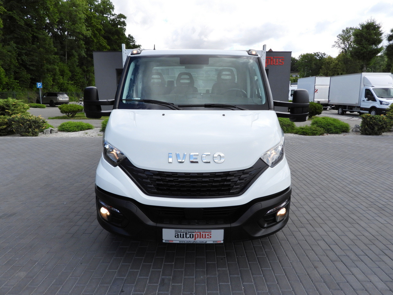 IVECO DAILY 35S16 STAKE BODY 10 PALLETS CRUISE CONTROL AIR CONDITIONING 160HP - Furgão caixa aberta: foto 5 IVECO DAILY 35S16 STAKE BODY 10 PALLETS CRUISE CONTROL AIR CONDITIONING 160HP - Furgão caixa aberta: foto 5
