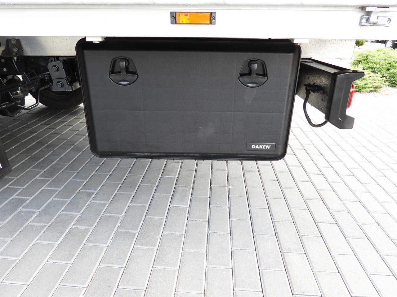 Locação de IVECO DAILY 35S18 TARPAULIN 10 PALLETS CRUISE CONTROL LED LIGHTS AIR CONDITIONING  180HP IVECO DAILY 35S18 TARPAULIN 10 PALLETS CRUISE CONTROL LED LIGHTS AIR CONDITIONING  180HP: foto 24