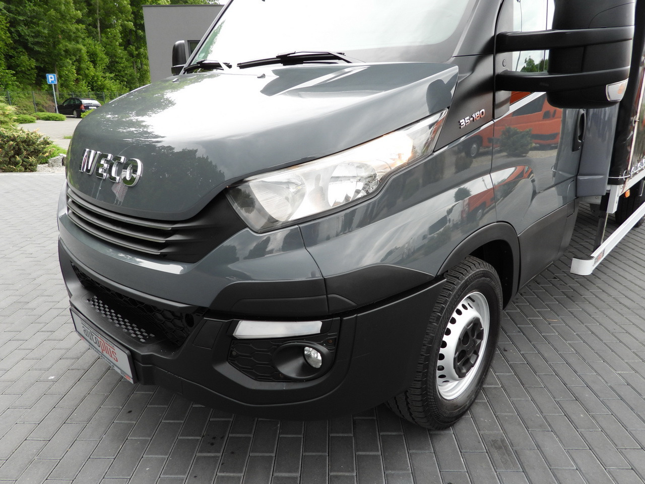 Furgão de toldo IVECO DAILY 35S18 TARPAULIN 10 PALLETS WEBASTO CRUISE CONTROL PNEUMATICS AUTOMATIC TRANSMISSION HI-MATIC AIR CONDITIONING  180HP: foto 20