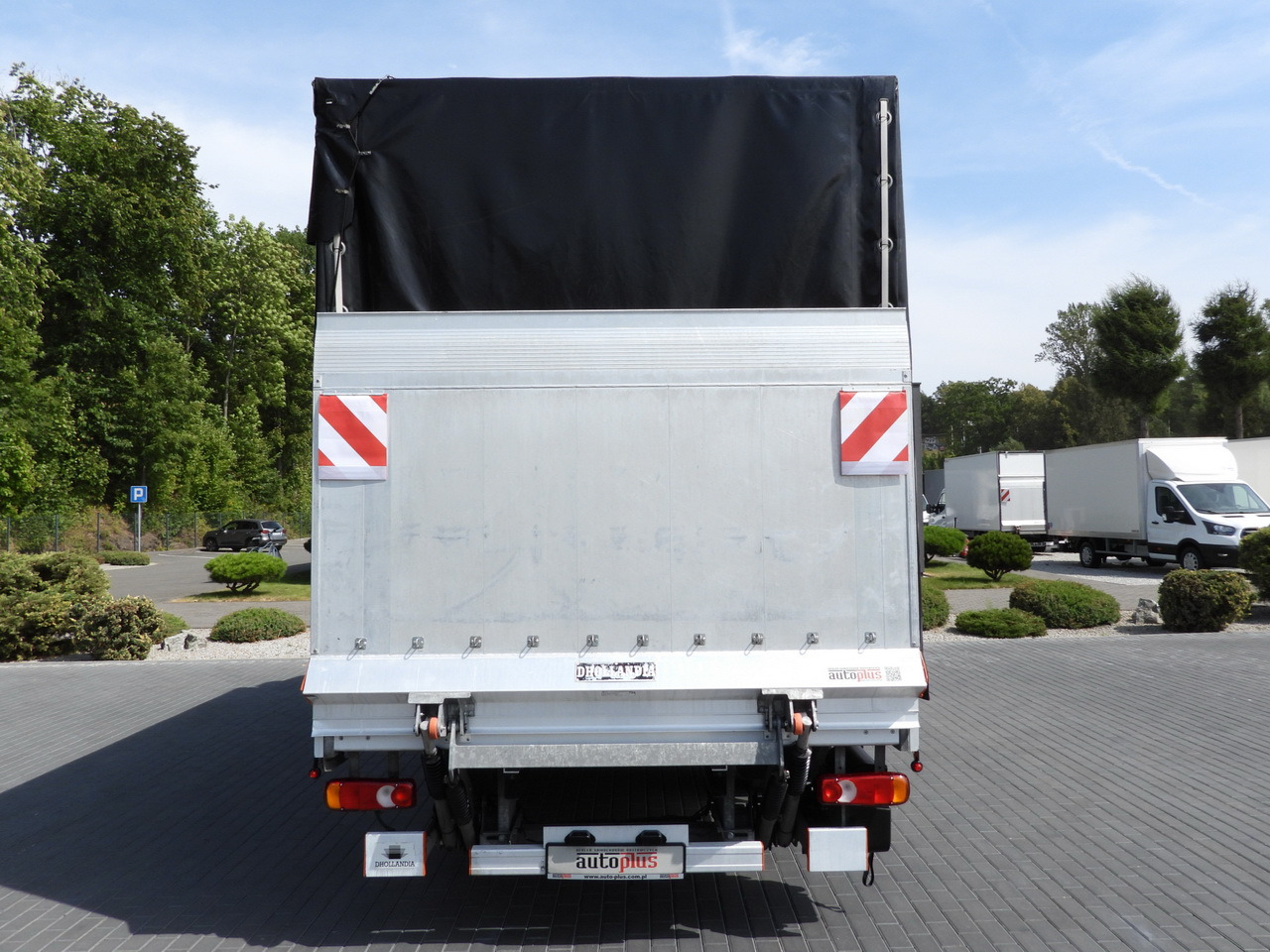 Furgão de toldo IVECO DAILY 35S18 TARPAULIN LIFT 8 PALLETS CRUISE CONTROL AIR CONDITIONING  180HP: foto 11