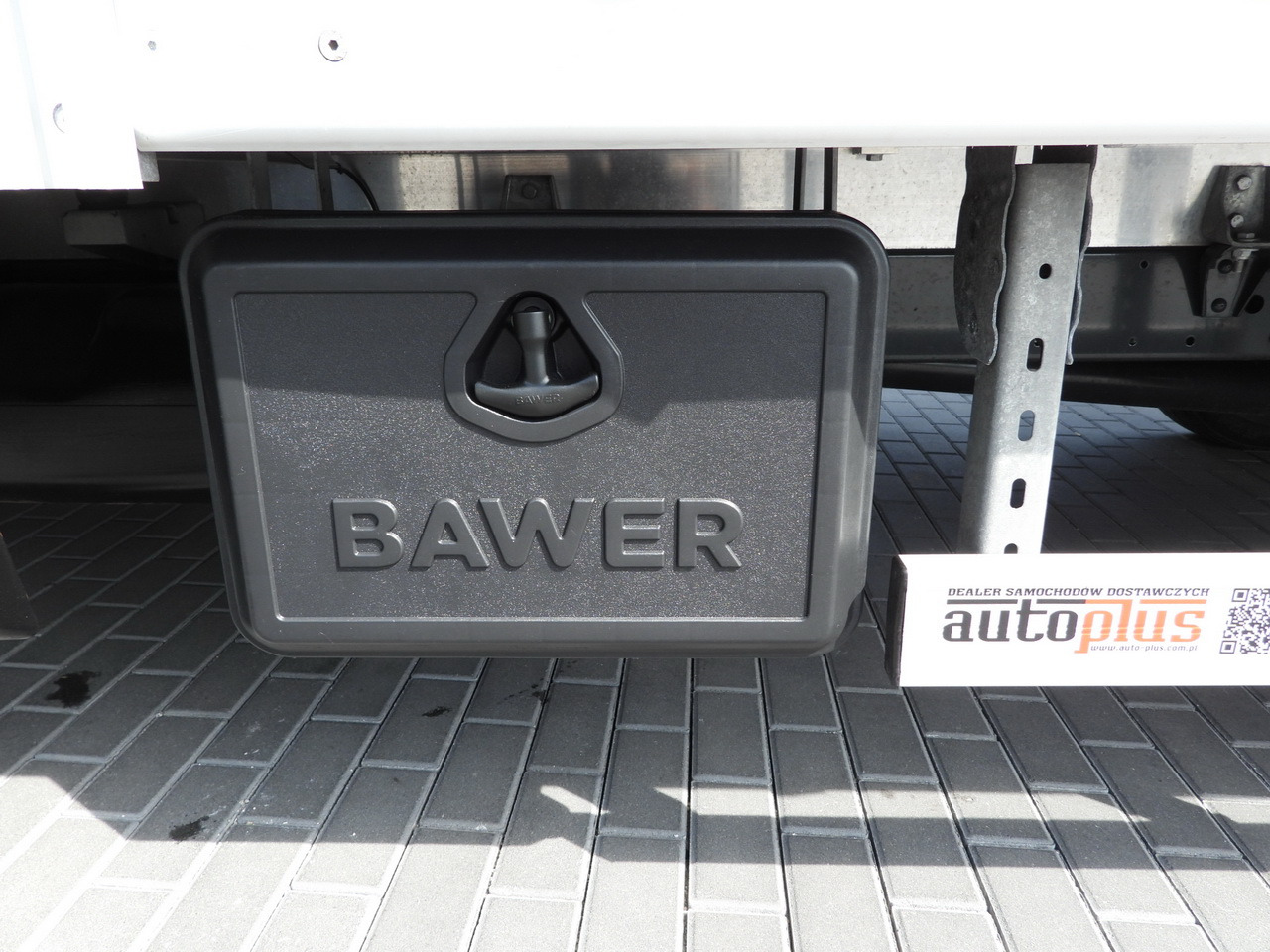 Furgão de toldo IVECO DAILY 35S18 TARPAULIN LIFT 8 PALLETS CRUISE CONTROL AIR CONDITIONING  180HP: foto 28