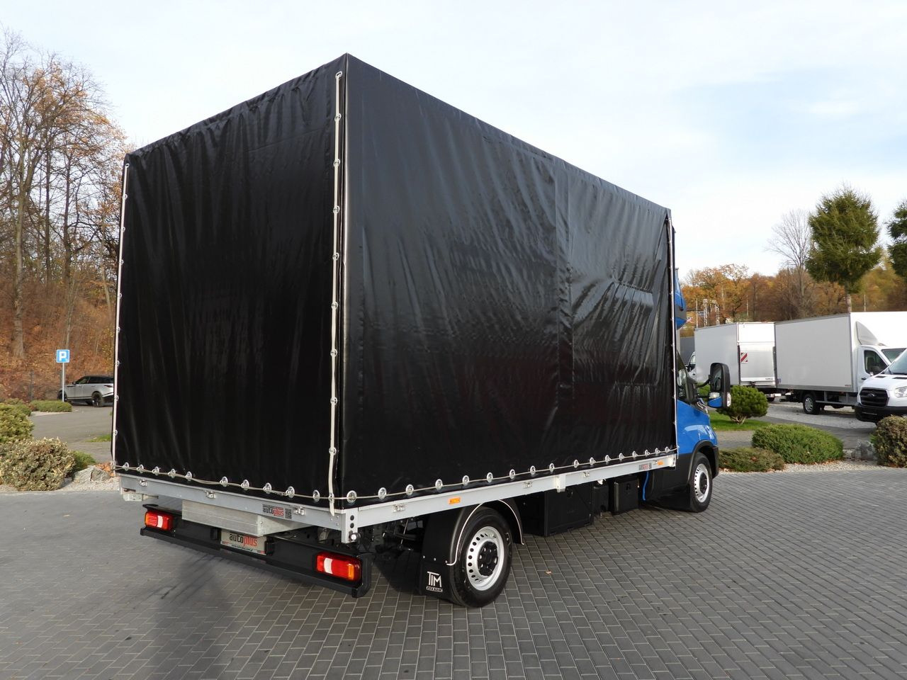IVECO DAILY 35S21 TARPAULIN 10 PALLETS WEBASTO CRUISE CONTROL NAVIGATION LED LIGHTS AUTOMATIC TRANSMISSION HI-MATIC AIR CONDITIONING 210HP - Furgão de toldo: foto 3 IVECO DAILY 35S21 TARPAULIN 10 PALLETS WEBASTO CRUISE CONTROL NAVIGATION LED LIGHTS AUTOMATIC TRANSMISSION HI-MATIC AIR CONDITIONING 210HP - Furgão de toldo: foto 3