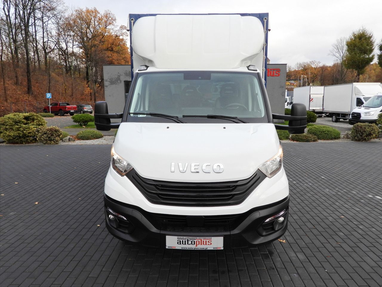 IVECO DAILY 50C16 TARPAULIN 10 PALLETS CRUISE CONTROL TWIN WHEELS AIR CONDITIONING 160HP - Furgão de toldo: foto 5 IVECO DAILY 50C16 TARPAULIN 10 PALLETS CRUISE CONTROL TWIN WHEELS AIR CONDITIONING 160HP - Furgão de toldo: foto 5