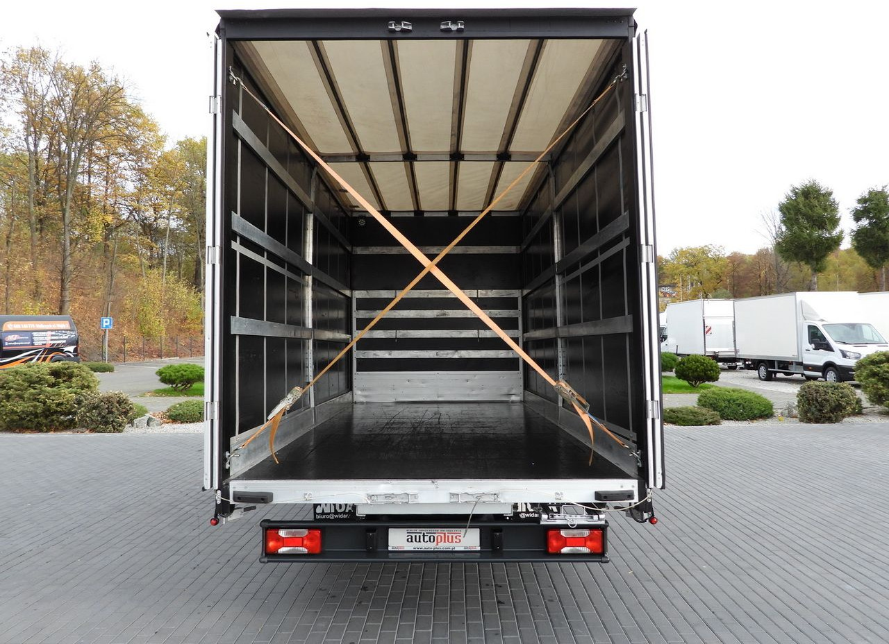Furgão de toldo IVECO DAILY 50C17 TARPAULIN 10 PALLETS CRUISE CONTROL PNEUMATICS TWIN WHEELS AIR CONDITIONING 180HP: foto 12 Furgão de toldo IVECO DAILY 50C17 TARPAULIN 10 PALLETS CRUISE CONTROL PNEUMATICS TWIN WHEELS AIR CONDITIONING 180HP: foto 12