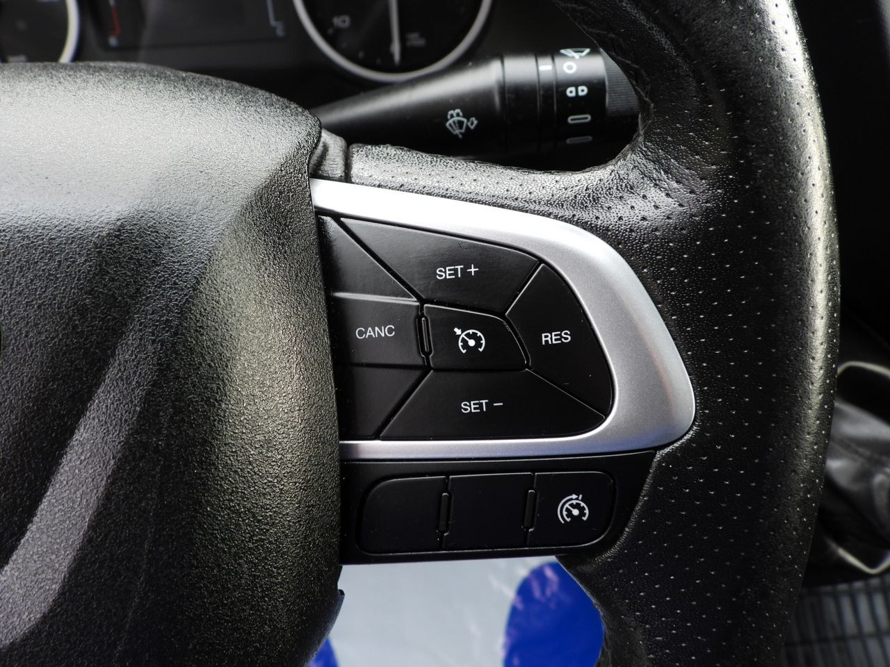 Furgão de toldo IVECO DAILY 50C17 TARPAULIN 10 PALLETS CRUISE CONTROL PNEUMATICS TWIN WHEELS AIR CONDITIONING 180HP: foto 30 Furgão de toldo IVECO DAILY 50C17 TARPAULIN 10 PALLETS CRUISE CONTROL PNEUMATICS TWIN WHEELS AIR CONDITIONING 180HP: foto 30