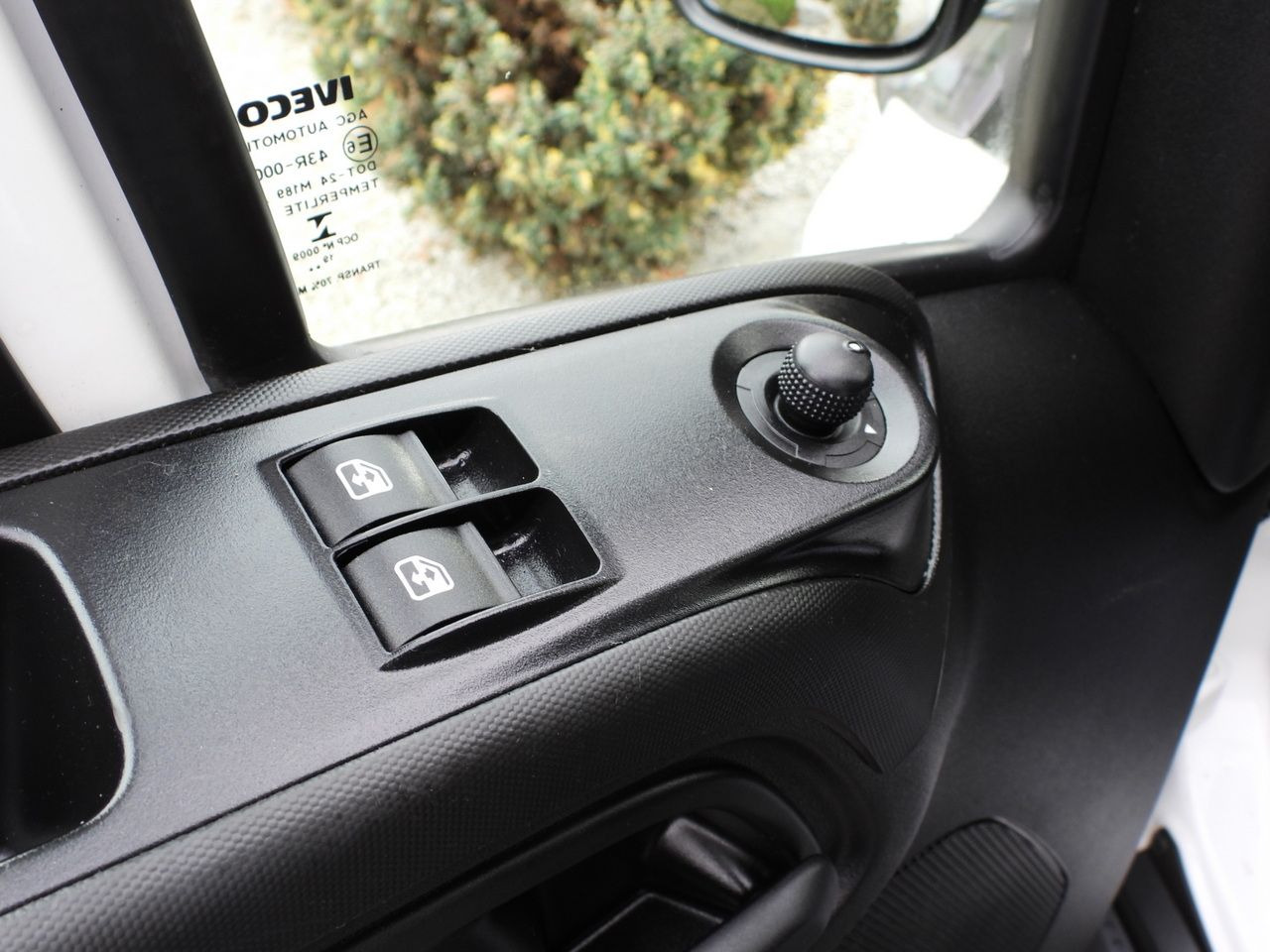 Furgão de toldo IVECO DAILY 50C17 TARPAULIN 10 PALLETS CRUISE CONTROL PNEUMATICS TWIN WHEELS AIR CONDITIONING 180HP: foto 24 Furgão de toldo IVECO DAILY 50C17 TARPAULIN 10 PALLETS CRUISE CONTROL PNEUMATICS TWIN WHEELS AIR CONDITIONING 180HP: foto 24