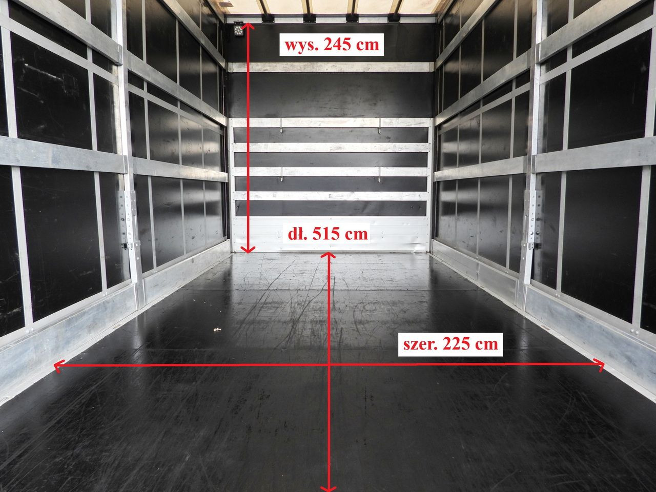 Furgão de toldo IVECO DAILY 50C17 TARPAULIN 10 PALLETS CRUISE CONTROL PNEUMATICS TWIN WHEELS AIR CONDITIONING 180HP: foto 13 Furgão de toldo IVECO DAILY 50C17 TARPAULIN 10 PALLETS CRUISE CONTROL PNEUMATICS TWIN WHEELS AIR CONDITIONING 180HP: foto 13