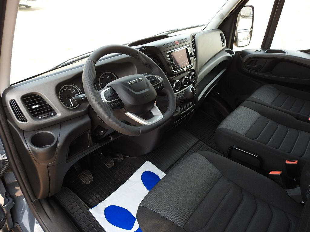 Iveco DAILY 35S18 CONNECT NEUE AUFZUG 10 PALETTEN A/C - Furgão de toldo: foto 2 Iveco DAILY 35S18 CONNECT NEUE AUFZUG 10 PALETTEN A/C - Furgão de toldo: foto 2