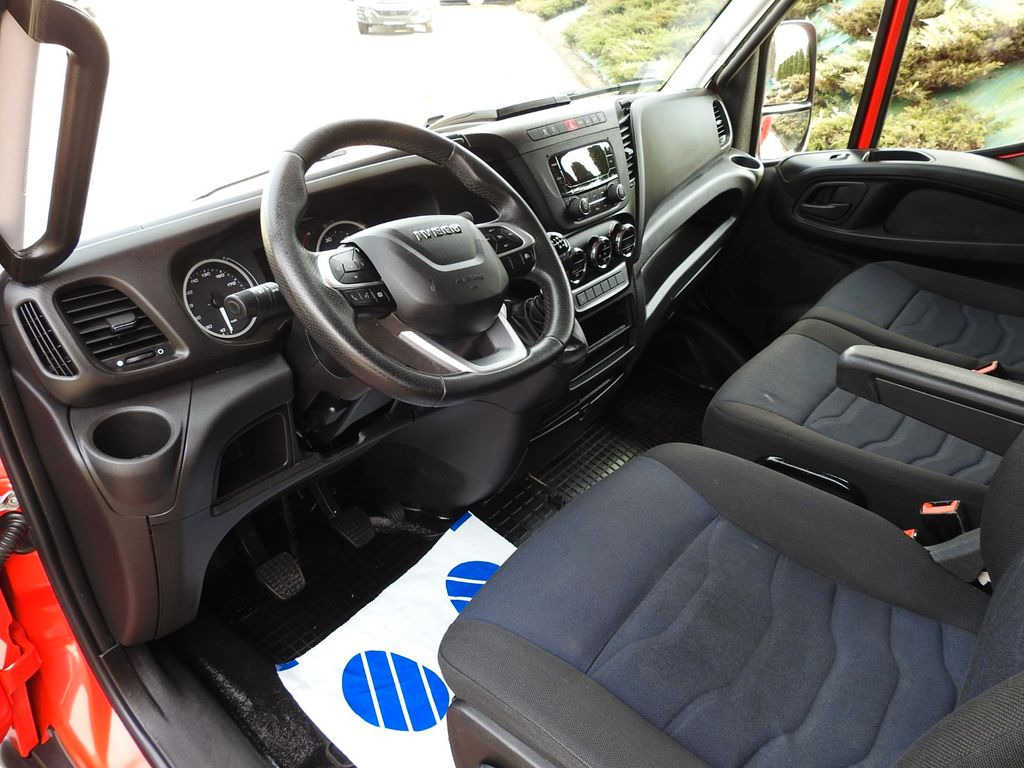 Iveco DAILY 35S18 PRITSCHE PLANE 10 PALETTEN WEBASTO - Furgão de toldo: foto 2 Iveco DAILY 35S18 PRITSCHE PLANE 10 PALETTEN WEBASTO - Furgão de toldo: foto 2