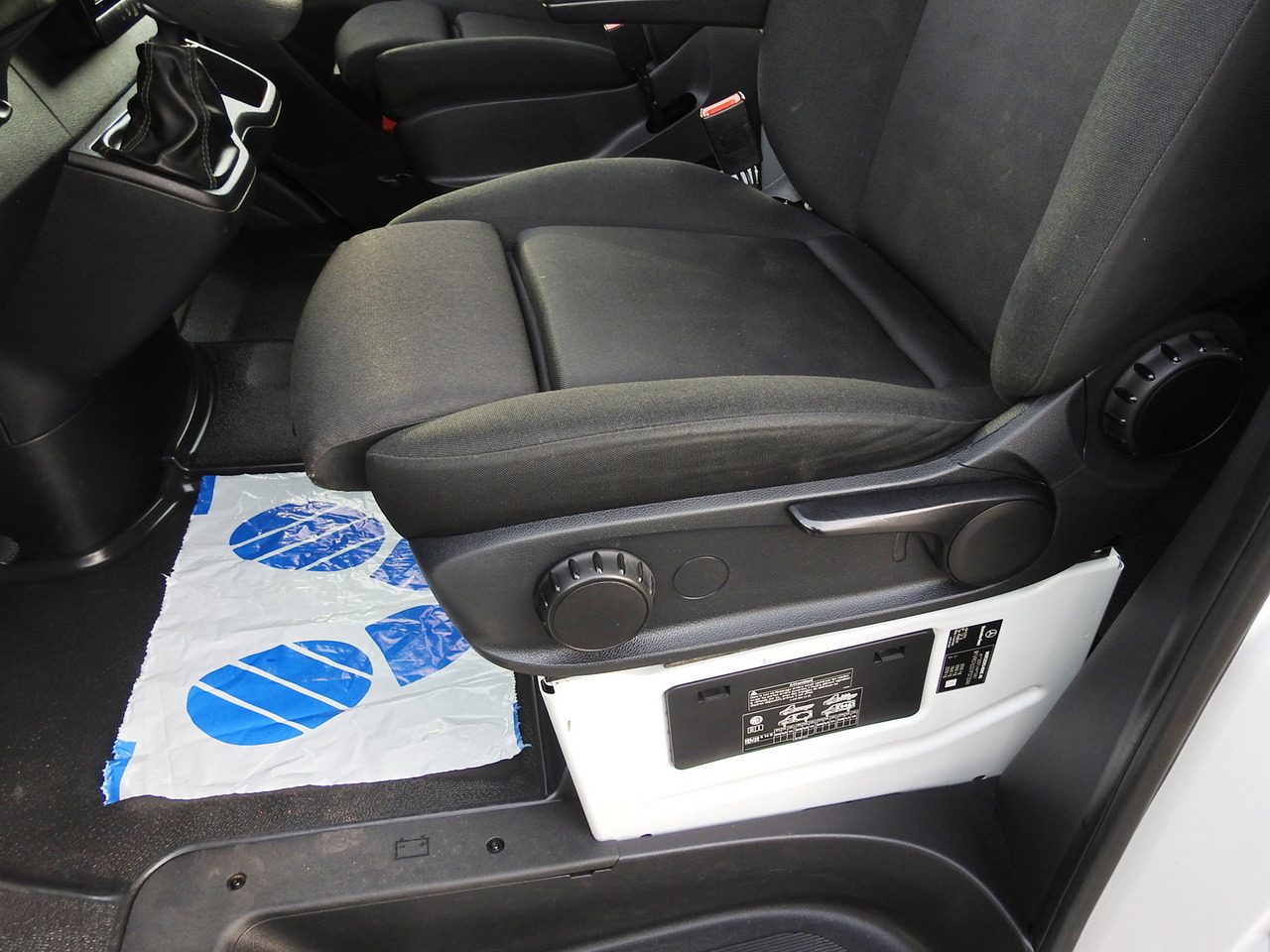 Furgão MERCEDES SPRINTER 314 BOX DELIVERY VAN 6 SEATS CRUISE CONTROL AIR CONDITIONING  140HP: foto 23