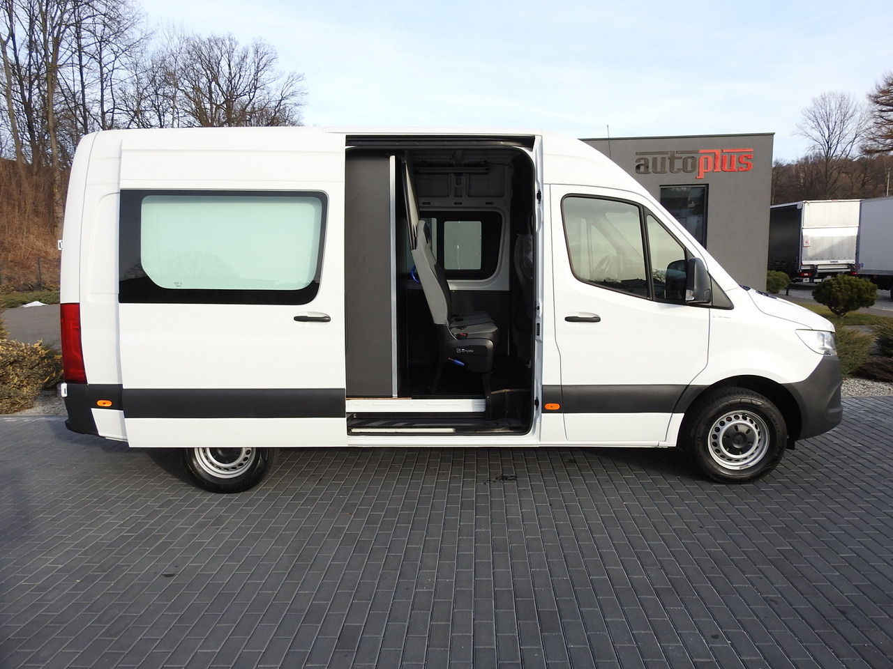 Furgão MERCEDES SPRINTER 314 BOX DELIVERY VAN 6 SEATS CRUISE CONTROL AIR CONDITIONING  140HP: foto 8