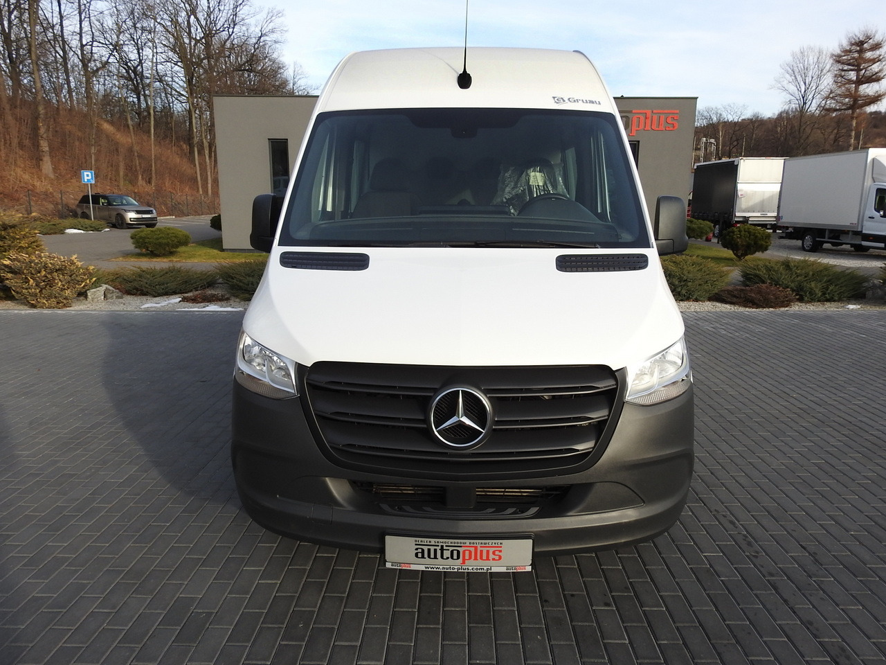 MERCEDES SPRINTER 314 BOX DELIVERY VAN 6 SEATS CRUISE CONTROL AIR CONDITIONING 140HP - Furgão: foto 5 MERCEDES SPRINTER 314 BOX DELIVERY VAN 6 SEATS CRUISE CONTROL AIR CONDITIONING 140HP - Furgão: foto 5
