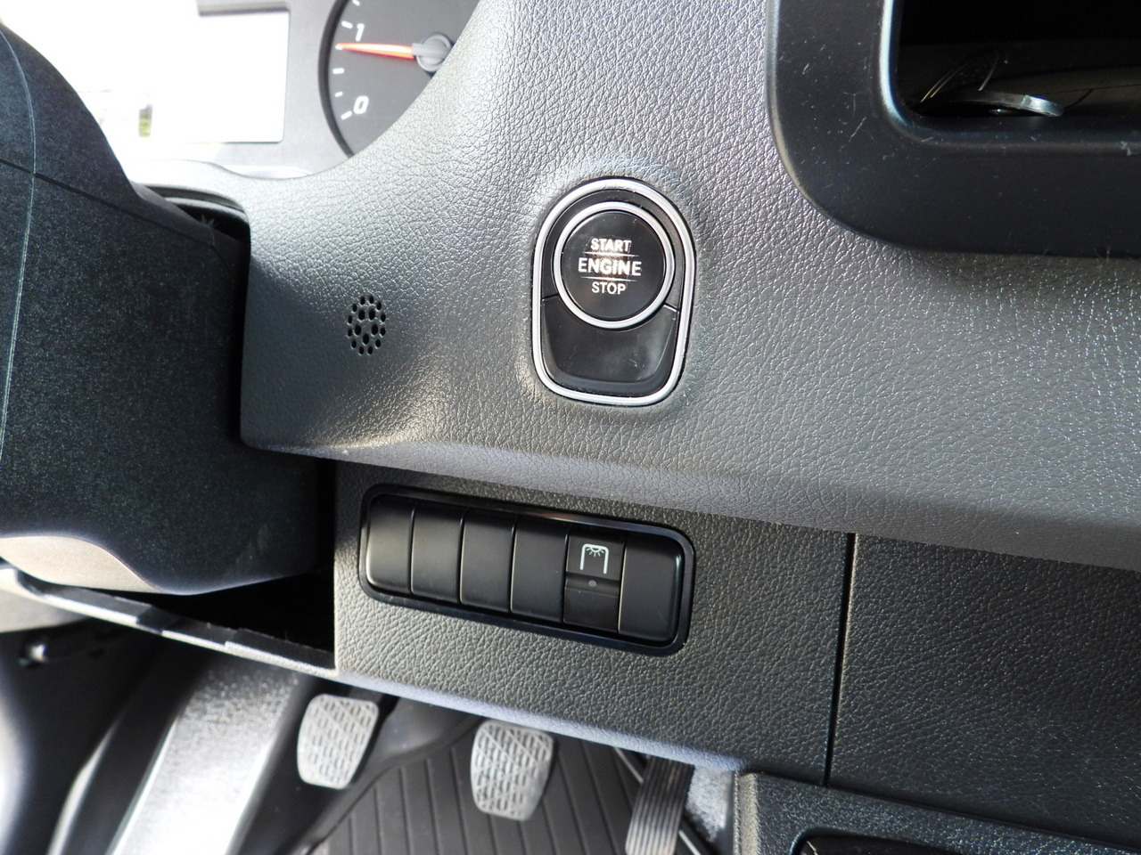 Carrinha frigorífica MERCEDES SPRINTER 316 REGRIGERATOR BOX 0*C LIFT 8 PALLETS CRUISE CONTROL PNEUMATICS AIR CONDITIONING  160HP: foto 36