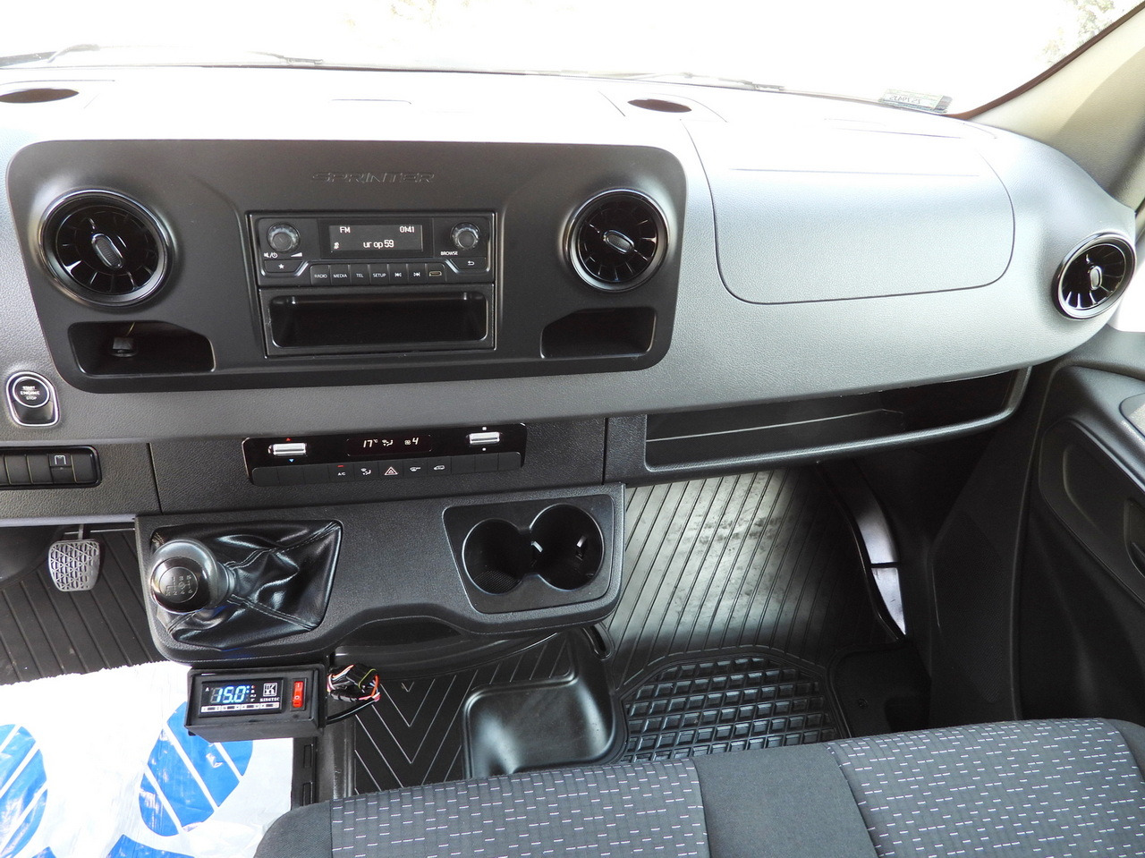 Carrinha frigorífica MERCEDES SPRINTER 316 REGRIGERATOR BOX 0*C LIFT 8 PALLETS CRUISE CONTROL PNEUMATICS AIR CONDITIONING  160HP: foto 38