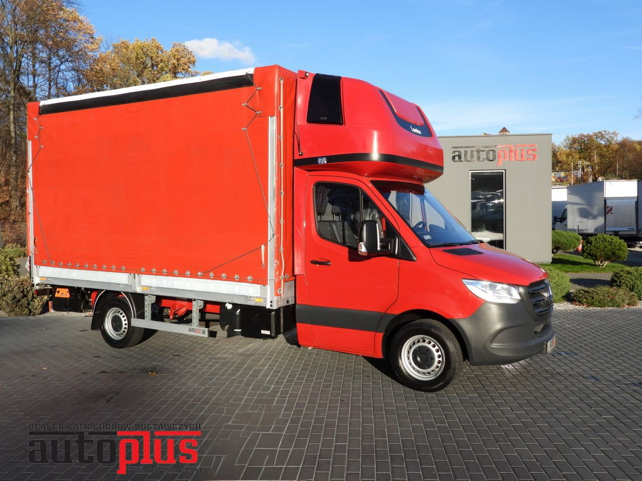 MERCEDES SPRINTER 316 TARPAULIN LIFT 8 PALLETS WEBASTO CRUISE CONTROL AIR CONDITIONING 160HP - Furgão de toldo: foto 1 MERCEDES SPRINTER 316 TARPAULIN LIFT 8 PALLETS WEBASTO CRUISE CONTROL AIR CONDITIONING 160HP - Furgão de toldo: foto 1
