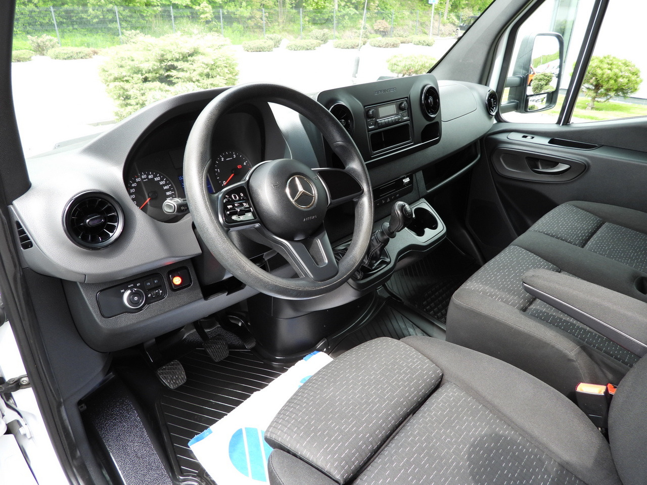 MERCEDES SPRINTER 316 TARPAULIN LIFT 8 PALLETS WEBASTO CRUISE CONTROL AIR CONDITIONING  160HP - Furgão de toldo: foto 2 MERCEDES SPRINTER 316 TARPAULIN LIFT 8 PALLETS WEBASTO CRUISE CONTROL AIR CONDITIONING  160HP - Furgão de toldo: foto 2