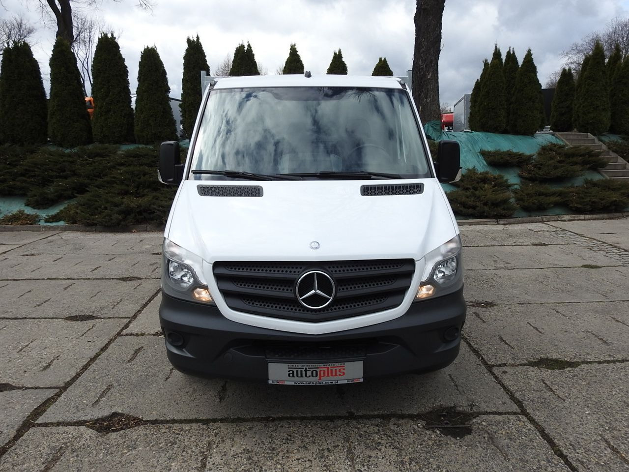 MERCEDES SPRINTER 316 THREE-WAY TIPPER  CRUISE CONTROL AUTOMATIC TRANSMISSION  AIR CONDITIONING  160HP - Furgão basculante: foto 5 MERCEDES SPRINTER 316 THREE-WAY TIPPER  CRUISE CONTROL AUTOMATIC TRANSMISSION  AIR CONDITIONING  160HP - Furgão basculante: foto 5