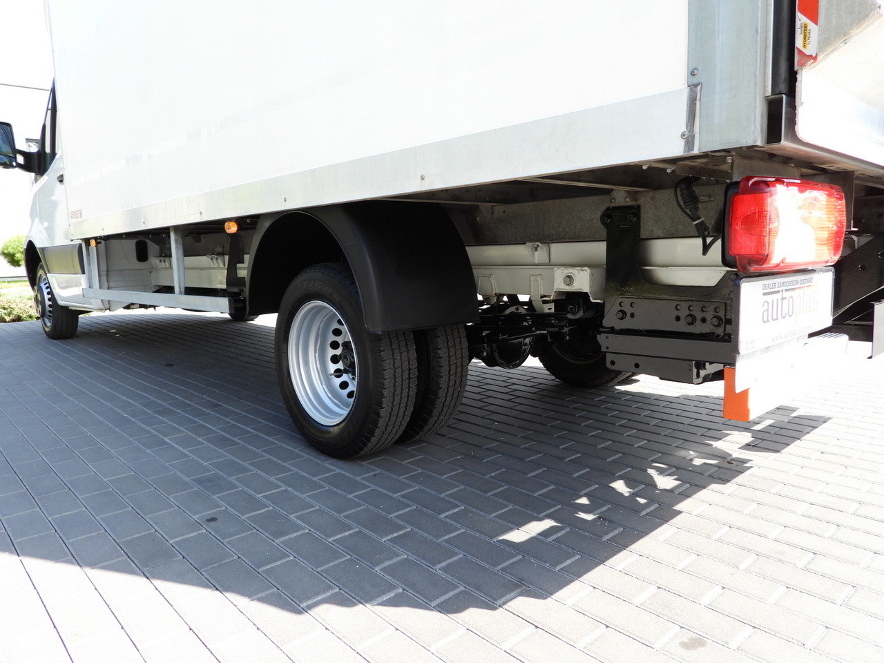 Locação de MERCEDES SPRINTER 514 BOX LIFT 8 PALLETS CRUISE CONTROL TWIN WHEELS AIR CONDITIONING  140HP MERCEDES SPRINTER 514 BOX LIFT 8 PALLETS CRUISE CONTROL TWIN WHEELS AIR CONDITIONING  140HP: foto 16