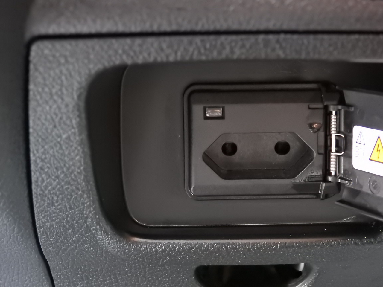 Furgão MERCEDES SPRINTER BOX DELIVERY VAN 5 SEATS CRUISE CONTROL NAVIGATION AIR CONDITIONING AUTOMATIC TRANSMISSION   160HP: foto 40