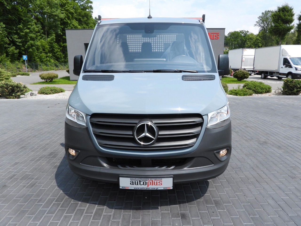 Mercedes-Benz SPRINTER 315 PRITSCHE 8 PALETTEN TEMPOMAT - Furgão caixa aberta: foto 5 Mercedes-Benz SPRINTER 315 PRITSCHE 8 PALETTEN TEMPOMAT - Furgão caixa aberta: foto 5