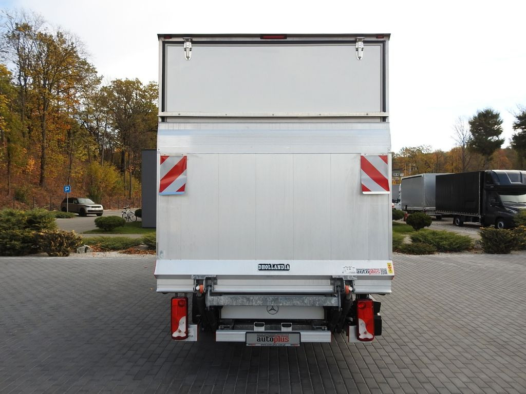Carrinha de contentor Mercedes-Benz SPRINTER KOFFER AUFZUG 8 PALETTEN KLIMAANLAGE: foto 10