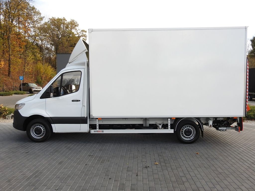 Carrinha de contentor Mercedes-Benz SPRINTER KOFFER AUFZUG 8 PALETTEN KLIMAANLAGE: foto 8