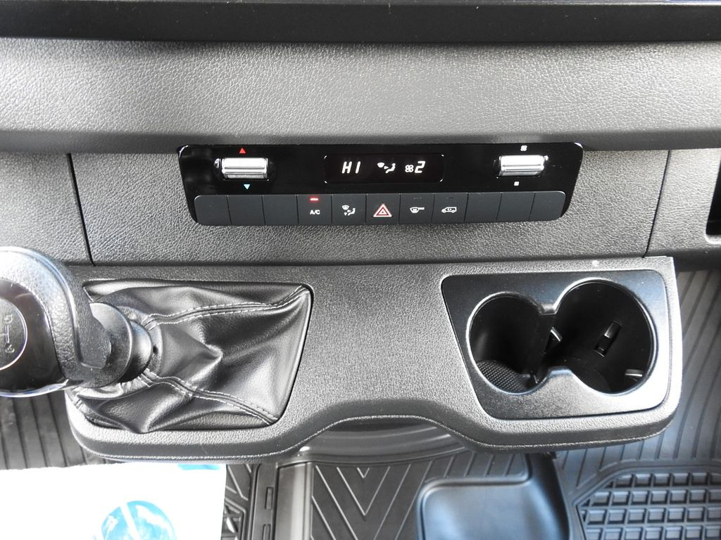 Carrinha de contentor Mercedes-Benz SPRINTER KOFFER AUFZUG 8 PALETTEN KLIMAANLAGE: foto 27