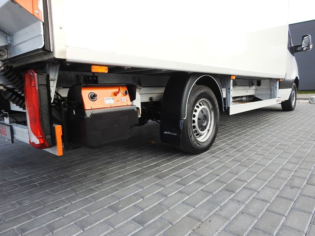Carrinha de contentor Mercedes-Benz SPRINTER KOFFER AUFZUG 8 PALETTEN KLIMAANLAGE: foto 16