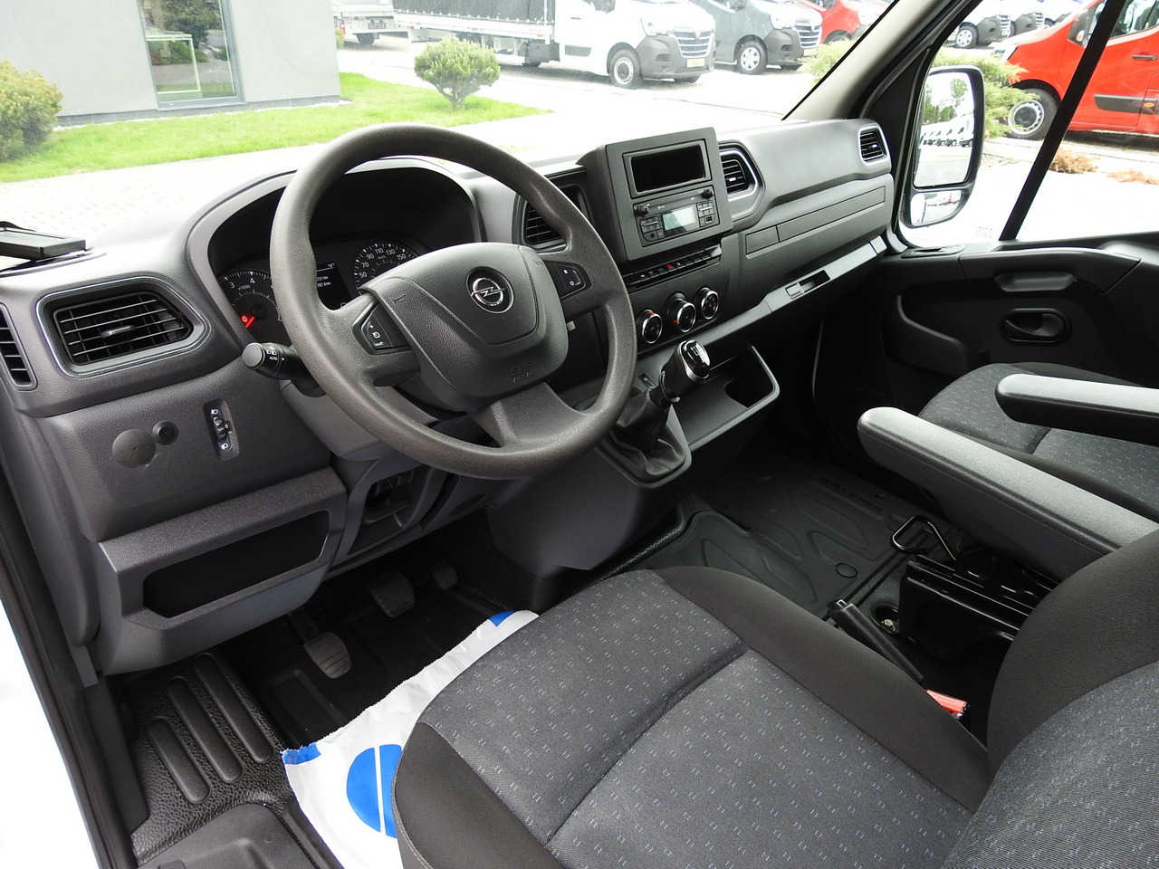 OPEL MOVANO - Furgão basculante: foto 2 OPEL MOVANO - Furgão basculante: foto 2