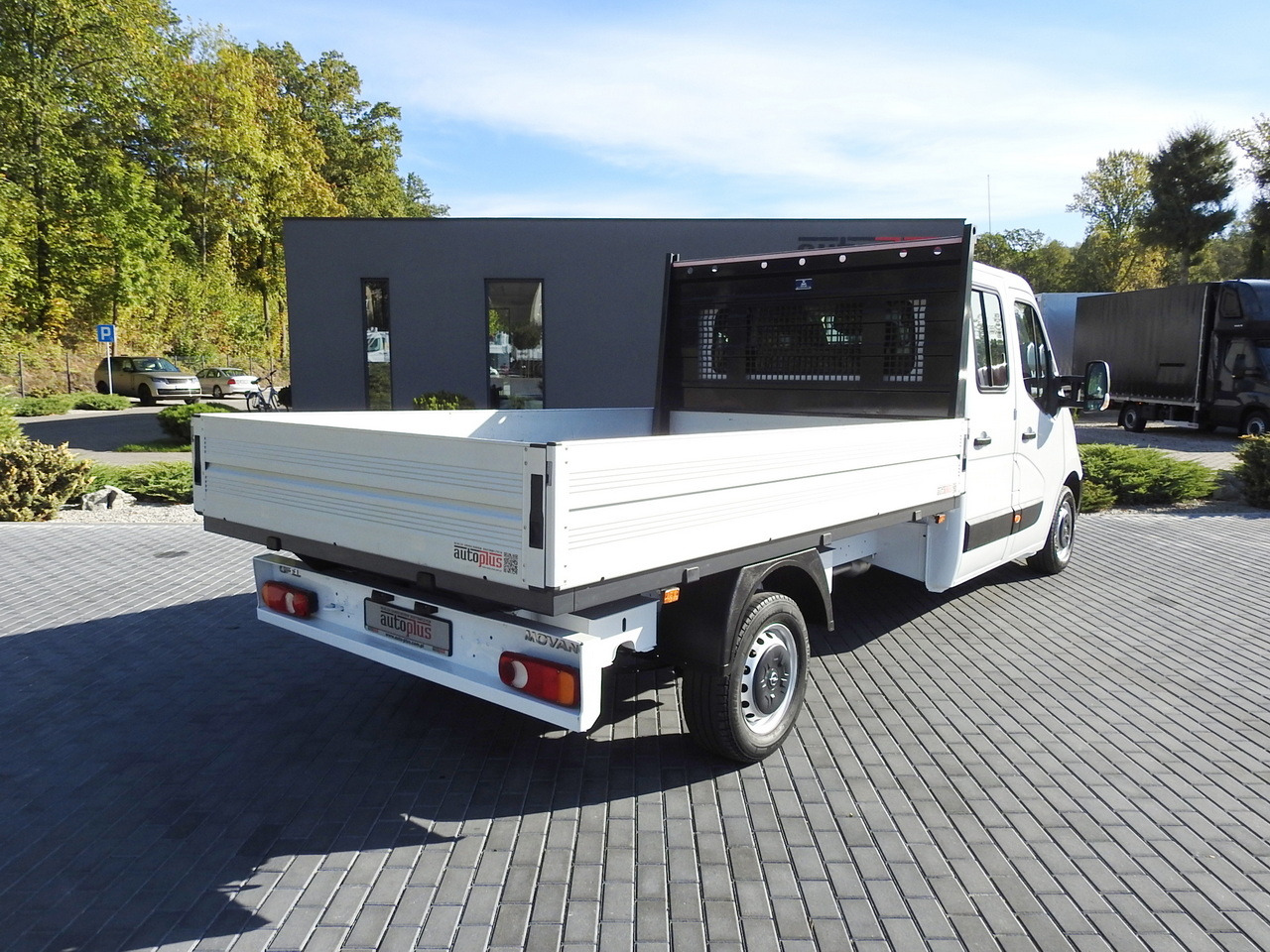 OPEL MOVANO STAKE BODY DOUBLE CABIN DOKA 7 SEATS CRUISE CONTROL AIR CONDITIONING 130HP - Furgão caixa aberta: foto 3 OPEL MOVANO STAKE BODY DOUBLE CABIN DOKA 7 SEATS CRUISE CONTROL AIR CONDITIONING 130HP - Furgão caixa aberta: foto 3