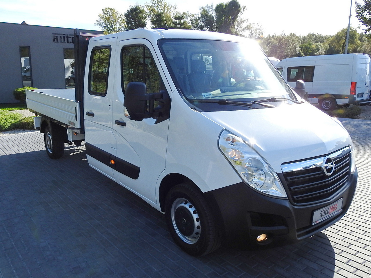 OPEL MOVANO STAKE BODY DOUBLE CABIN DOKA 7 SEATS CRUISE CONTROL AIR CONDITIONING 130HP - Carrinha cabine dupla: foto 4 OPEL MOVANO STAKE BODY DOUBLE CABIN DOKA 7 SEATS CRUISE CONTROL AIR CONDITIONING 130HP - Carrinha cabine dupla: foto 4