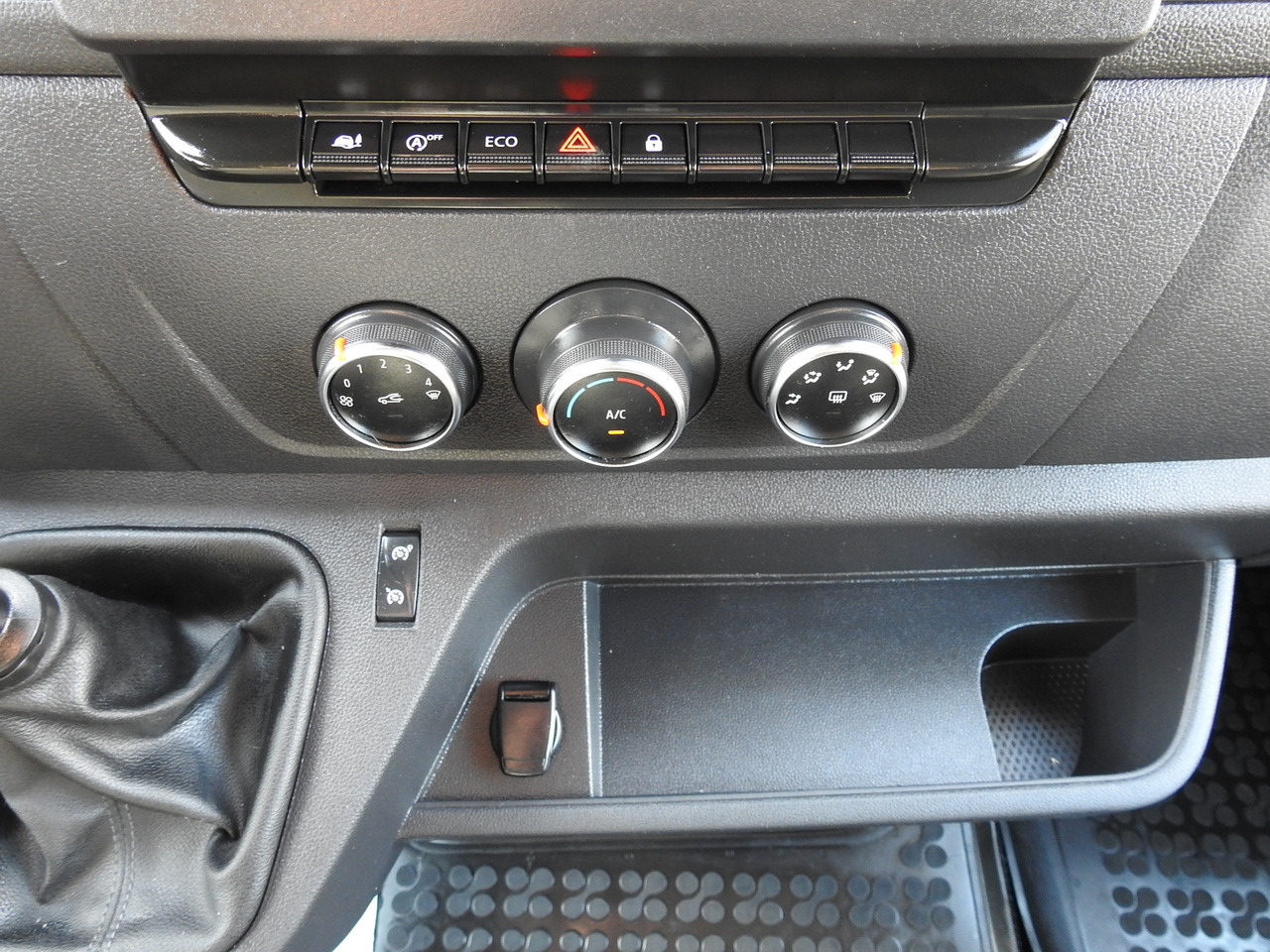 Furgão de toldo OPEL MOVANO TARPAULIN 10 PALLETS WEBASTO CRUISE CONTROL AIR CONDITIONING LED LIGHTS PNEUMATICS  165HP: foto 35