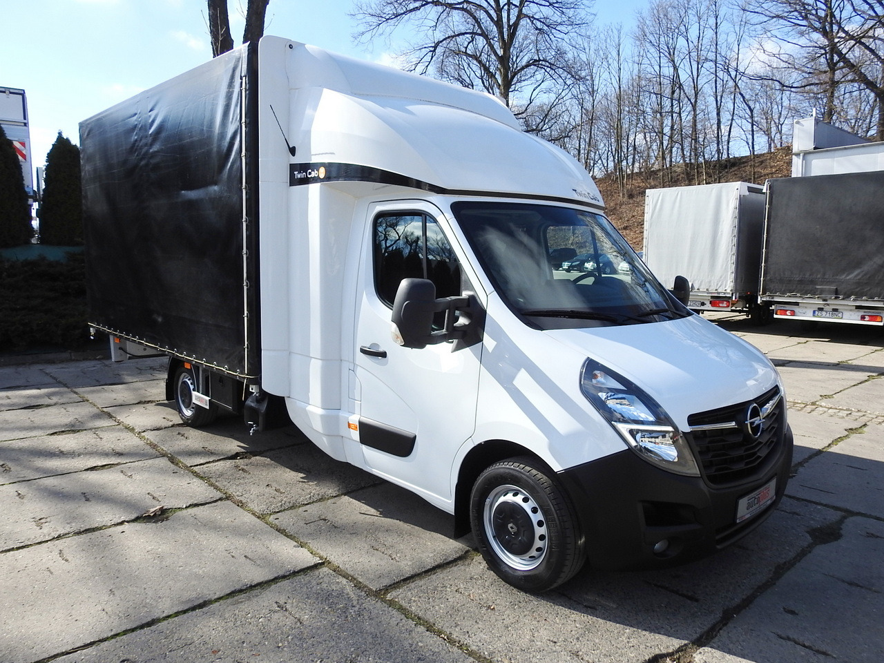 OPEL MOVANO TARPAULIN 10 PALLETS WEBASTO CRUISE CONTROL AIR CONDITIONING LED LIGHTS PNEUMATICS 165HP - Furgão de toldo: foto 4 OPEL MOVANO TARPAULIN 10 PALLETS WEBASTO CRUISE CONTROL AIR CONDITIONING LED LIGHTS PNEUMATICS 165HP - Furgão de toldo: foto 4