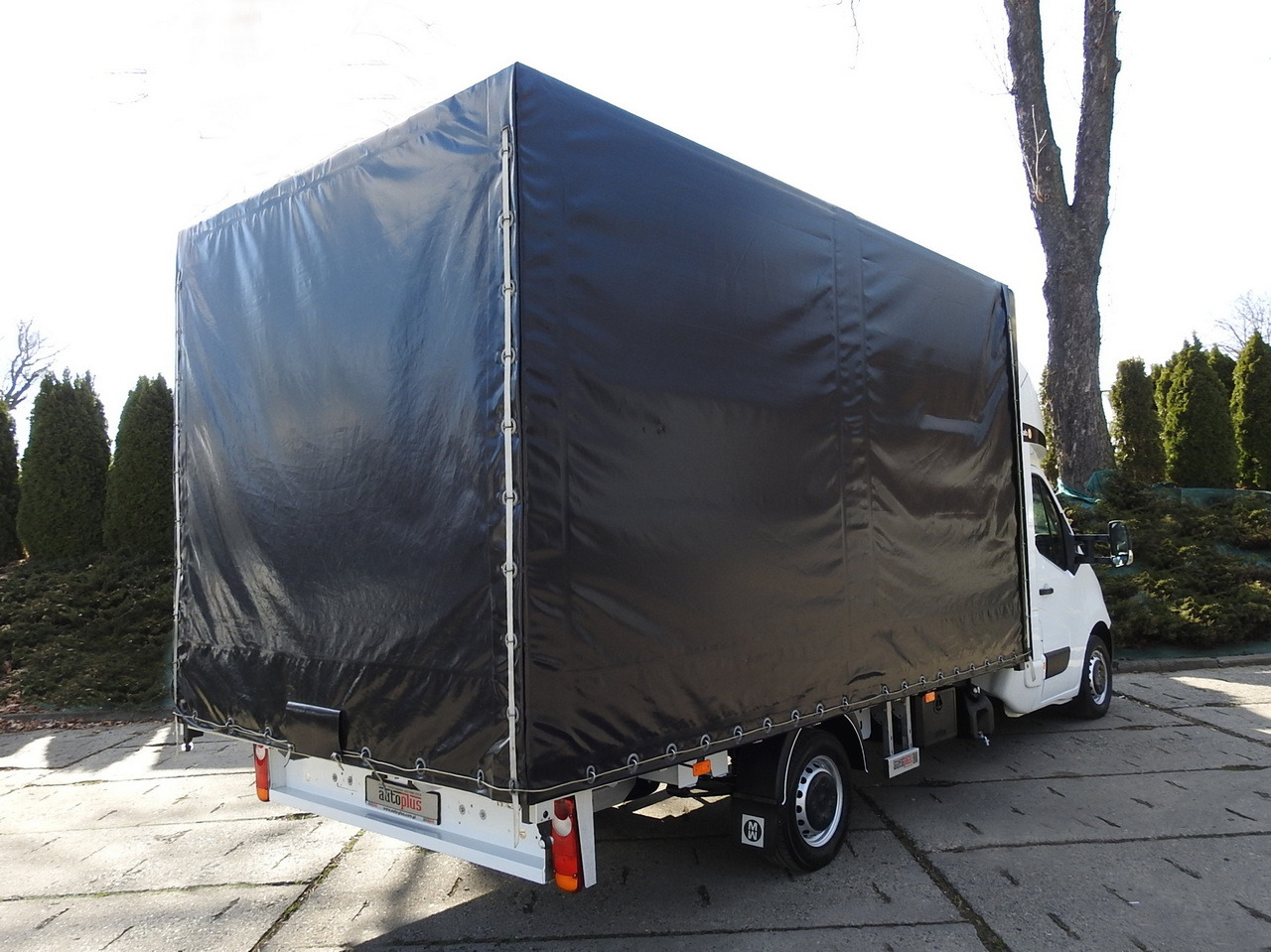 OPEL MOVANO TARPAULIN 10 PALLETS WEBASTO CRUISE CONTROL AIR CONDITIONING LED LIGHTS PNEUMATICS 165HP - Furgão de toldo: foto 3 OPEL MOVANO TARPAULIN 10 PALLETS WEBASTO CRUISE CONTROL AIR CONDITIONING LED LIGHTS PNEUMATICS 165HP - Furgão de toldo: foto 3