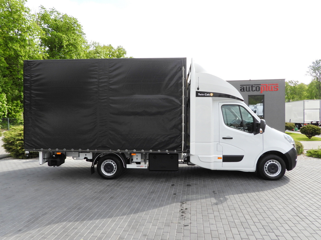 Furgão de toldo OPEL MOVANO TARPAULIN 10 PALLETS WEBASTO CRUISE CONTROL AIR CONDITIONING LED LIGHTS PNEUMATICS  165HP: foto 7