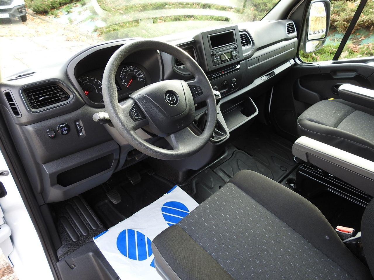 OPEL MOVANO TARPAULIN 10 PALLETS WEBASTO CRUISE CONTROL LED LIGHTS PNEUMATICS AIR CONDITIONING 165HP - Furgão de toldo: foto 2 OPEL MOVANO TARPAULIN 10 PALLETS WEBASTO CRUISE CONTROL LED LIGHTS PNEUMATICS AIR CONDITIONING 165HP - Furgão de toldo: foto 2