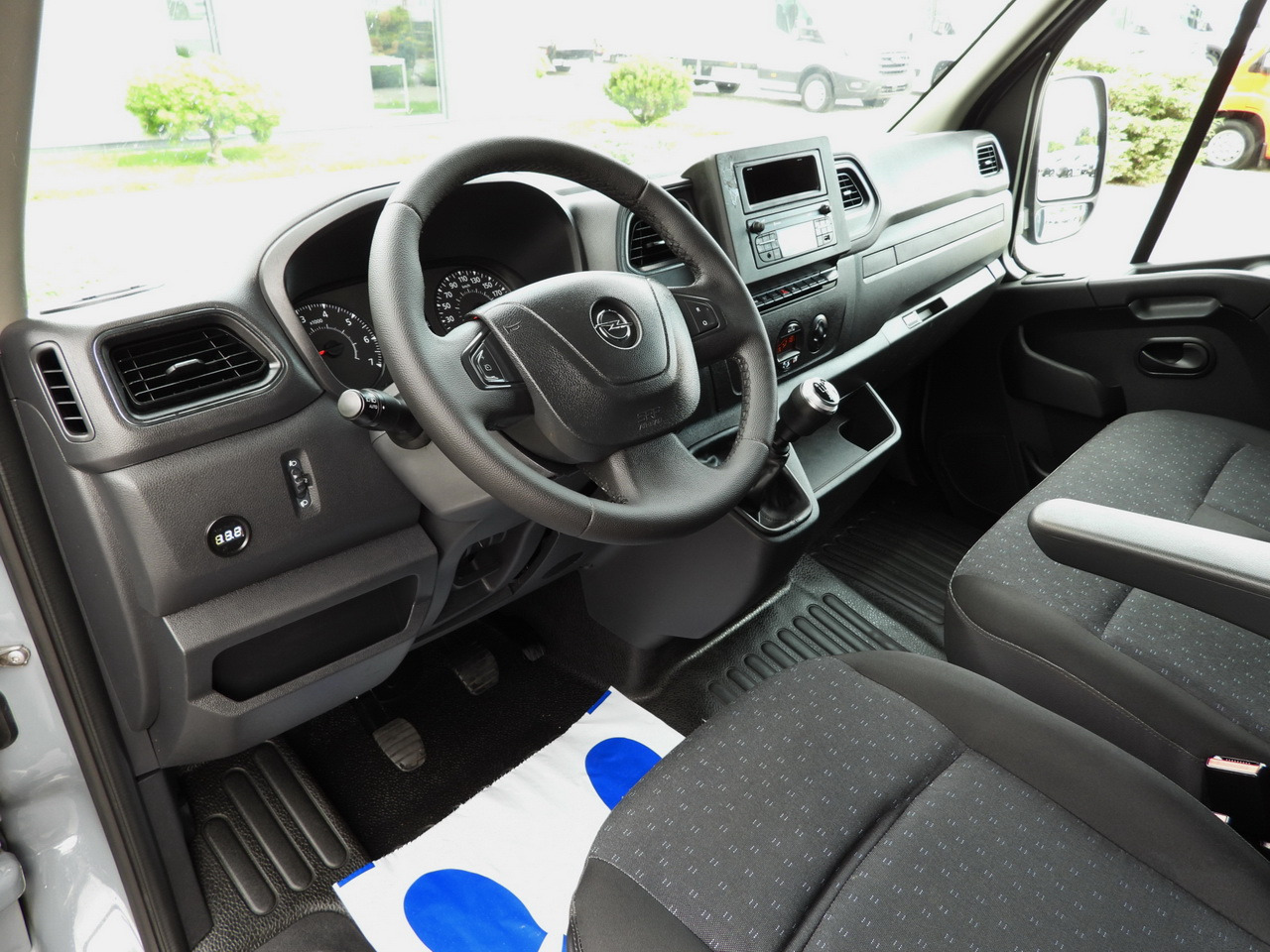 OPEL MOVANO TARPAULIN 10 PALLETS WEBASTO CRUISE CONTROL LED LIGHTS PNEUMATICS AIR CONDITIONING 165HP - Furgão de toldo: foto 2 OPEL MOVANO TARPAULIN 10 PALLETS WEBASTO CRUISE CONTROL LED LIGHTS PNEUMATICS AIR CONDITIONING 165HP - Furgão de toldo: foto 2
